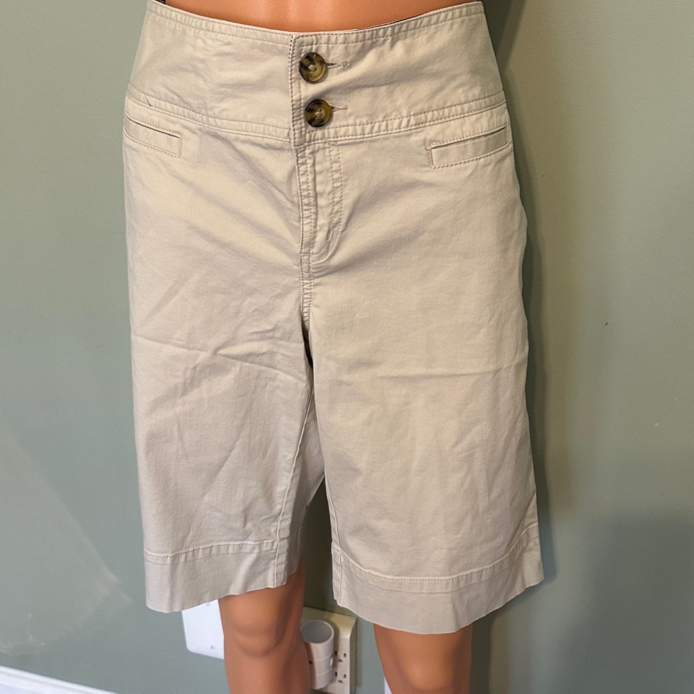 Madison Tan Women's Bermuda Shorts